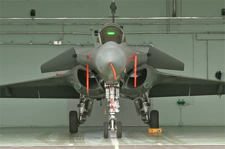 UAE tiếp tục gây sức ép với thương vụ Rafale