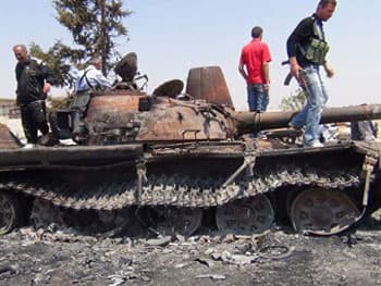 Lực lượng đối lập ở Syria tiến hành tổng phản công