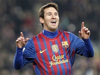 Messi rút khỏi trận ra mắt của tân HLV Vilanova