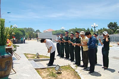 Khánh thành giai đoạn I Nghĩa trang liệt sĩ đường 9