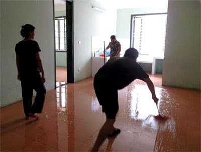 Các gia đình được ở tạm trong các căn hộ chung cư