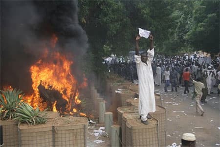 Mỹ gửi quân bảo vệ Đại sứ quán tại Sudan