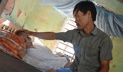 Một cảnh đời bất hạnh cần giúp đỡ