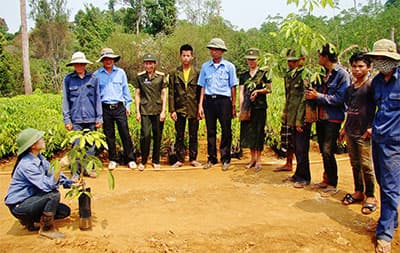 Dấu ấn bộ đội 206 ở cụm bản Nam Lào