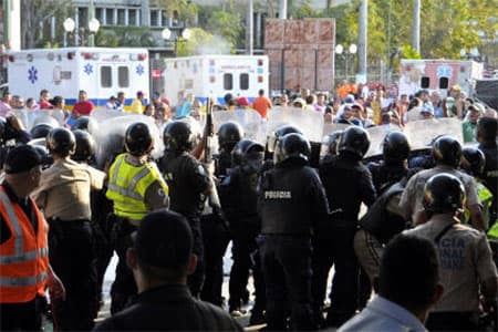 Venezuela: Bạo loạn nhà tù, 50 người thiệt mạng