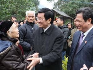 Chủ tịch nước Trương Tấn Sang thăm và chúc Tết tại Tân Trào - Tuyên Quang