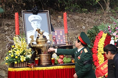 Biển xanh ru giấc nghìn đời