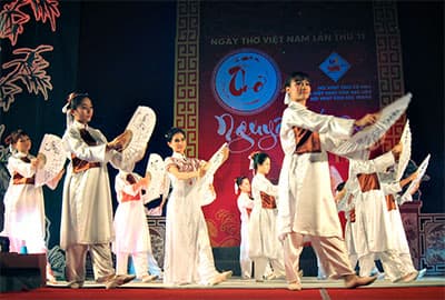 Đồng bằng sông Cửu Long: Sôi nổi hưởng ứng Ngày thơ Việt Nam lần thứ 11