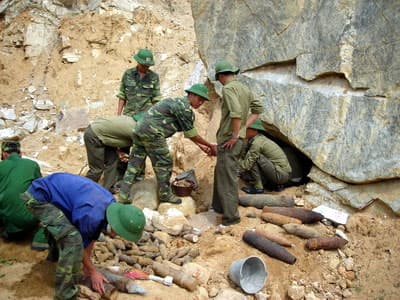 Đến năm 2015, rà phá bom mìn đạt diện tích khoảng 500.000ha