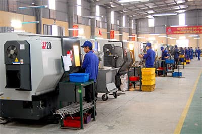 Nhà máy ra đời ngày 19-5