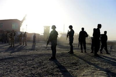 Afghanistan: Taliban đột kích sân bay Kabul