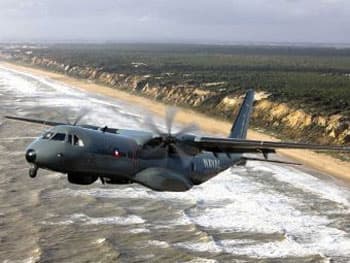Máy bay vận tải C-295 đắt hàng tại Le Bourget 2013