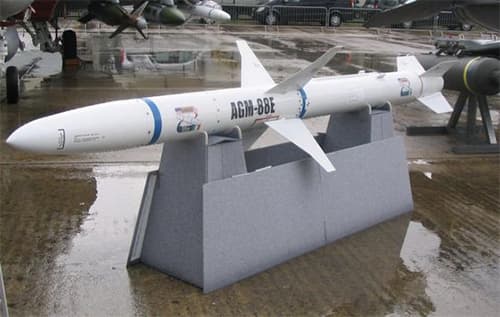 Australia sẽ mua tên lửa chống bức xạ AGM-88E cho máy bay EA-18G
