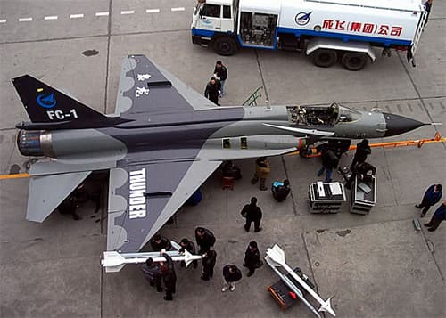 Argentina muốn công nghệ máy bay JF-17 của Trung Quốc