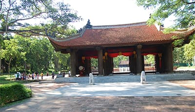 Cấp thẻ hành nghề trong công tác trùng tu di tích: Muộn còn hơn không