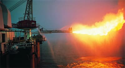 Indonesia đặt mục tiêu doanh thu dầu khí 60 tỷ USD trong năm 2014