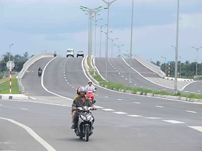 Cần Thơ: Thông xe cầu vượt nút giao thông IC3