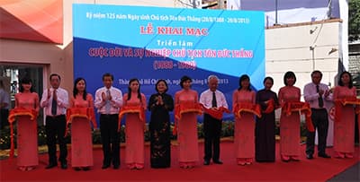 Triển lãm gần 200 bức ảnh về cuộc đời và sự nghiệp Chủ tịch Tôn Đức Thắng