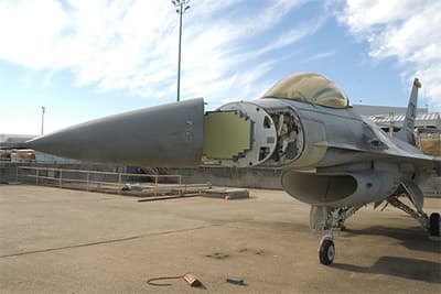 Ra-đa AESA đầu tiên dành cho chiến đấu cơ F-16 được giới thiệu