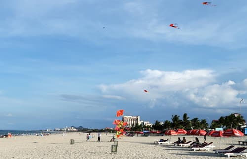 Biển chiều Mỹ Khê