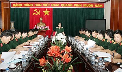 Kiểm tra việc thí điểm chăm sóc sức khỏe quân nhân tại ngũ theo hình thức BHYT tại cơ quan TCCT