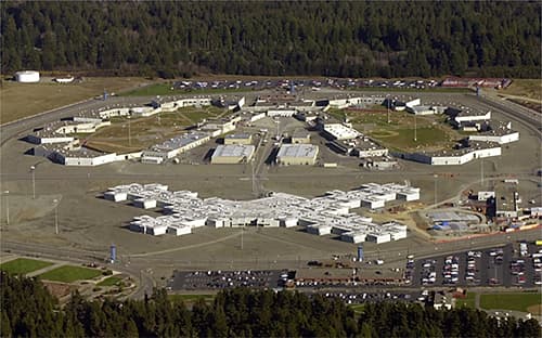 Tổng thống Mỹ cam kết đóng cửa nhà tù Guantanamo