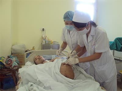 Bắt đầu từ người điều dưỡng…