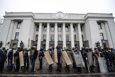 Quốc hội Ukraine thông qua ngân sách tổ chức bầu cử sớm