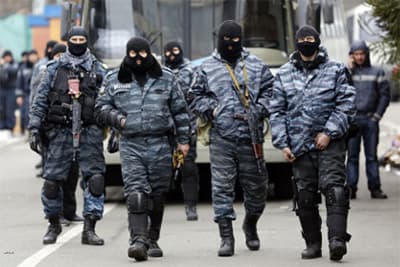 Ukraine giải tán lực lượng chống bạo động Berkut