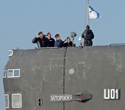 Tàu ngầm duy nhất của Ukraine gia nhập Hải quân Nga
