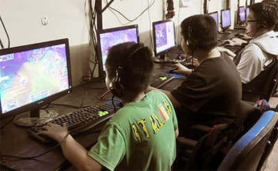 Bài 1: Nhận diện “cuộc chiến mềm”