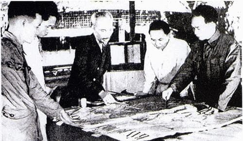 Bài 1: Cuộc chiến tranh chính nghĩa