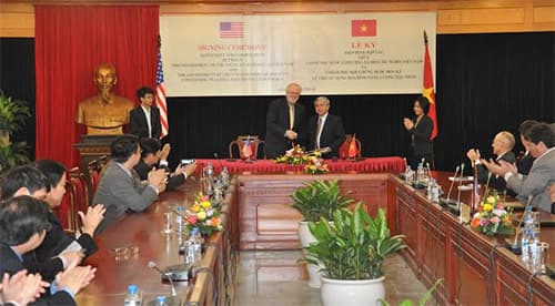Việt Nam-Mỹ ký hiệp định sử dụng năng lượng hạt nhân vì mục đích hòa bình