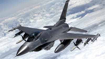 Tiêm kích F-16 xuất kích chặn máy bay “lạ” trên bầu trời Washington
