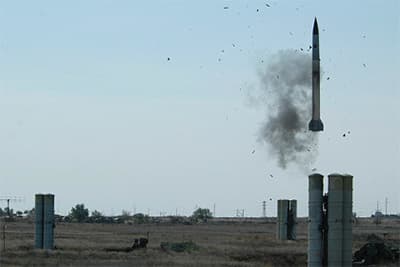Nga tặng... Belarus tổ hợp tên lửa S-300