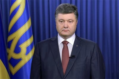 Tổng thống Ukraine đồng ý thực hiện sứ mệnh nhân đạo ở miền Đông