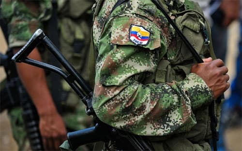Colombia: FARC tuyên bố ngừng mua vũ khí và đạn dược