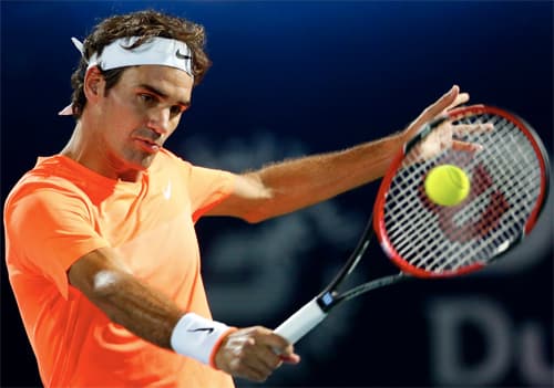 Djokovic, Federer và Murray cùng vào tứ kết Dubai Championships