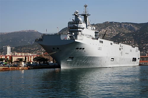 Pháp có thêm động lực dừng chuyển hai tàu Mistral đóng cho Nga