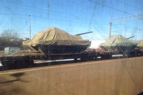 Xuất hiện những hình ảnh đầu tiên nghi là của xe tăng T-14 Armata