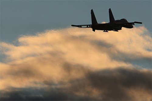 Lầu Năm góc lên tiếng sau vụ “đụng độ” máy bay Nga ở Biển Baltic