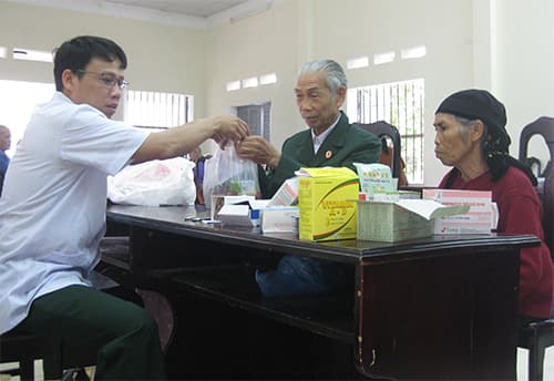 Trọn "hiếu với dân"