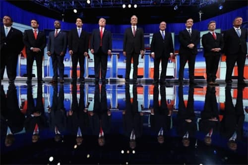 Tỷ phú Mỹ Donal Trump nổi trội