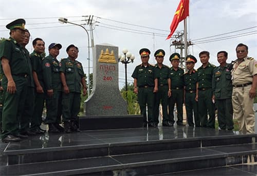 Xây dựng biên giới Tây Nam hòa bình, ổn định và phát triển