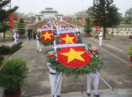 Nhắn tìm đồng đội