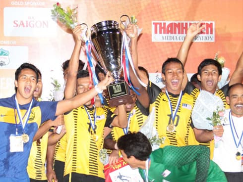 Vượt qua đội chủ nhà, U21 Malaysia giành chức vô địch