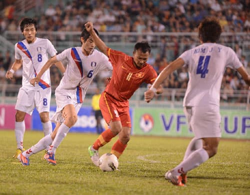 Văn Quyết lập công, ĐTVN hòa U23 Hàn Quốc