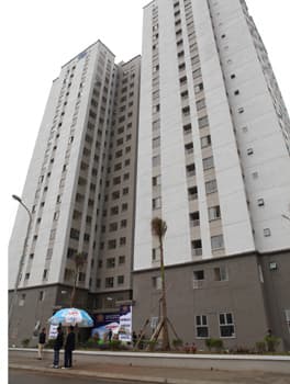 Bàn giao gần 300 căn hộ cho người thu nhập thấp