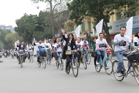 130 tình nguyện viên tham gia chương trình Giờ Trái đất 2012