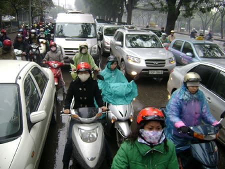 Sự vô lý của Phí hạn chế phương tiện giao thông